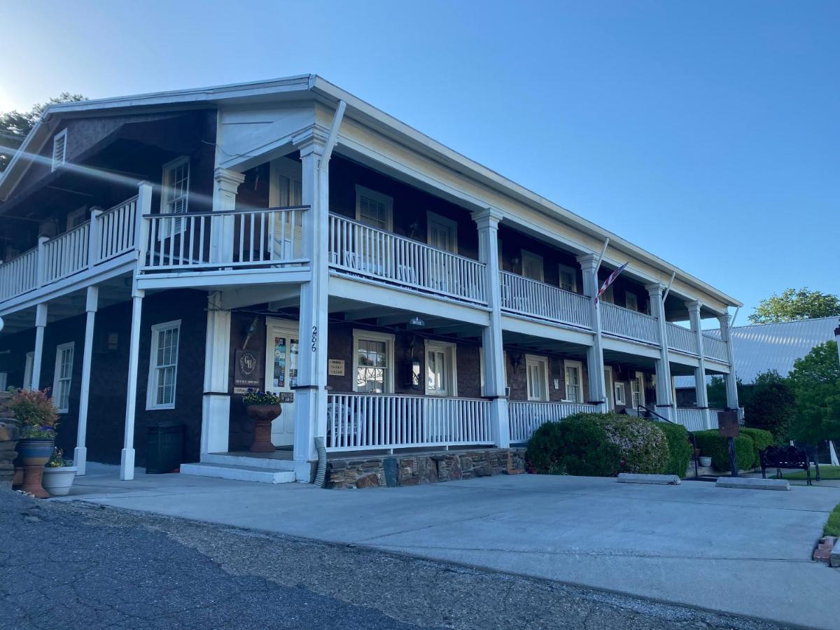 Motel Gunn House Sonora