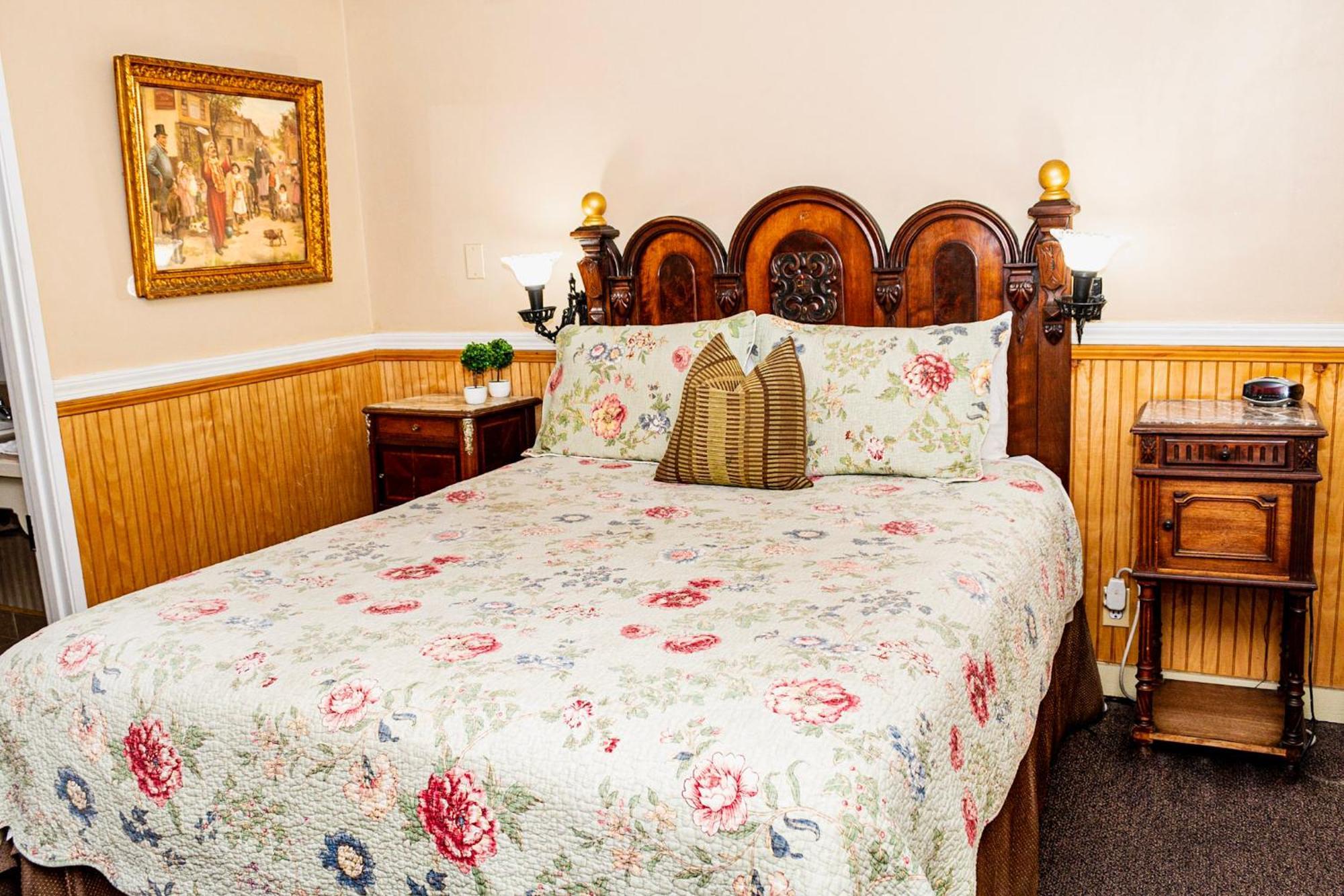 Gunn House Sonora