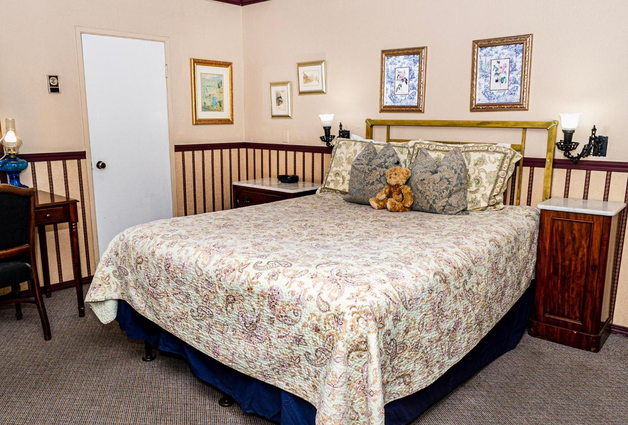 Gunn House Motel Sonora